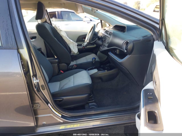 Aukcja sprzedaży 2013 Toyota Prius C Three, vin: JTDKDTB39D1055861, numer aukcji: 46312042