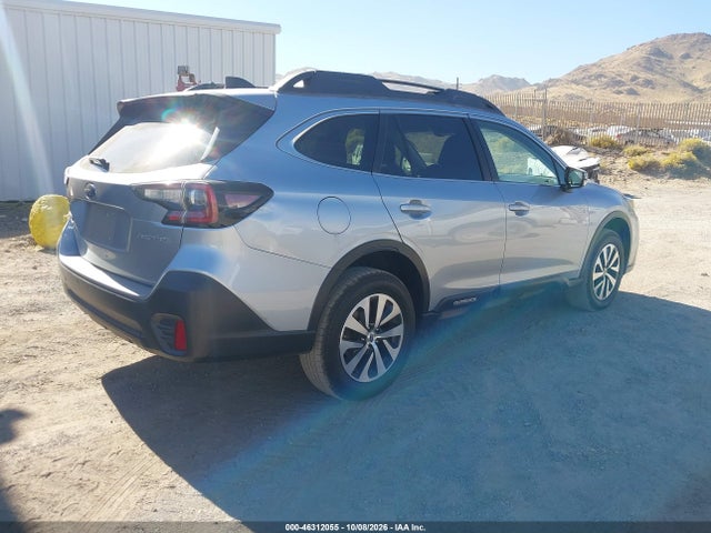 Subaru Outback Premium 2021 4S4BTACCXM3218409 Image 4