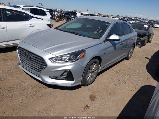 2019 Hyundai Sonata Hybrid Se მანქანა იყიდება აუქციონზე, vin: KMHE24L36KA084539, აუქციონის ნომერი: 46312177