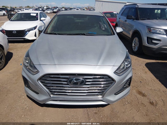 2019 Hyundai Sonata Hybrid Se მანქანა იყიდება აუქციონზე, vin: KMHE24L36KA084539, აუქციონის ნომერი: 46312177