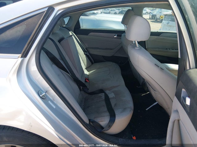 2019 Hyundai Sonata Hybrid Se მანქანა იყიდება აუქციონზე, vin: KMHE24L36KA084539, აუქციონის ნომერი: 46312177