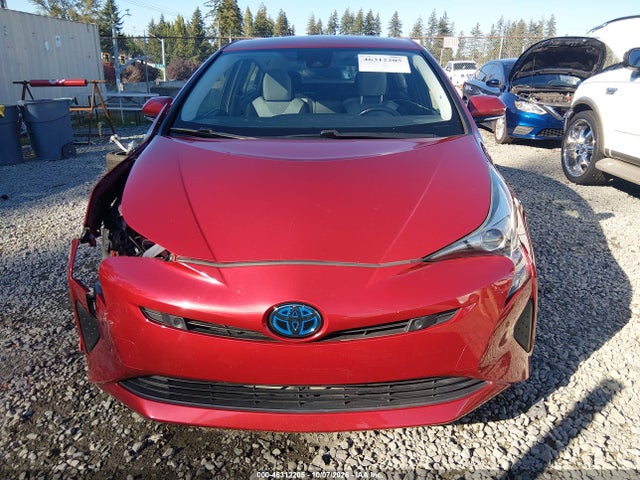 Toyota Prius Three 2018 JTDKARFU4J3549981 Image 12