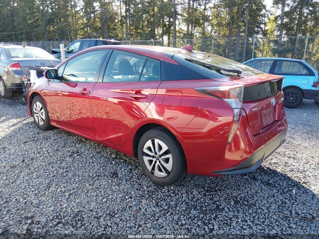 Toyota Prius Three 2018 JTDKARFU4J3549981 Image 3
