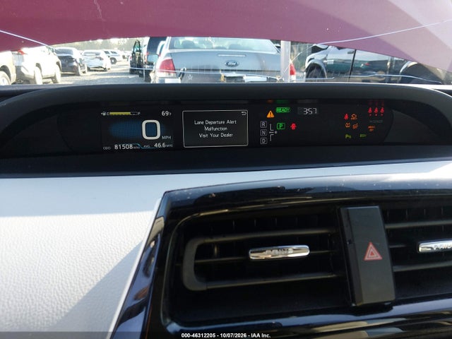 Toyota Prius Three 2018 JTDKARFU4J3549981 Image 7