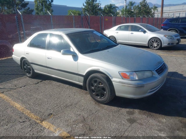 Продажа на аукционе авто 2000 Toyota Camry Le, vin: 4T1BG22K7YU618642, номер лота: 46312236