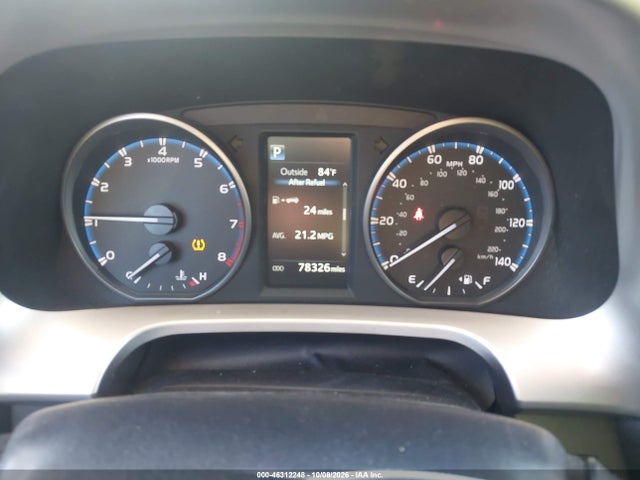 Toyota Rav4 Xle 2017 JTMWFREV4HJ705195 Image 7