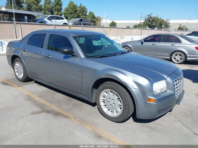 2007 Chrysler 300 მანქანა იყიდება აუქციონზე, vin: 2C3KA43R47H667932, აუქციონის ნომერი: 46312293