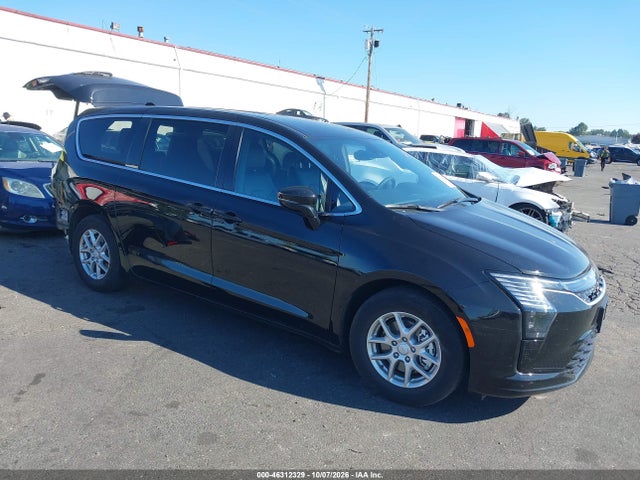 2027 Chrysler Pacifica მანქანა იყიდება აუქციონზე, vin: 2C4RC1BGXVR576142, აუქციონის ნომერი: 46312329