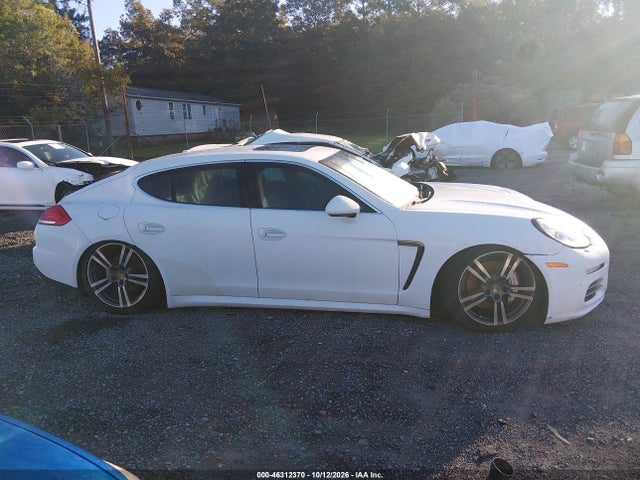 2015 Porsche Panamera 4s/s მანქანა იყიდება აუქციონზე, vin: WP0AB2A75FL050714, აუქციონის ნომერი: 46312370