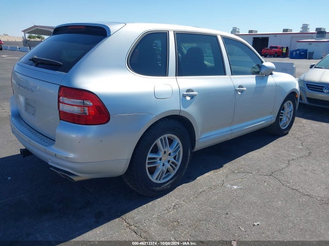 2003 Porsche Cayenne Turbo მანქანა იყიდება აუქციონზე, vin: WP1AC29P83LA90376, აუქციონის ნომერი: 46312374