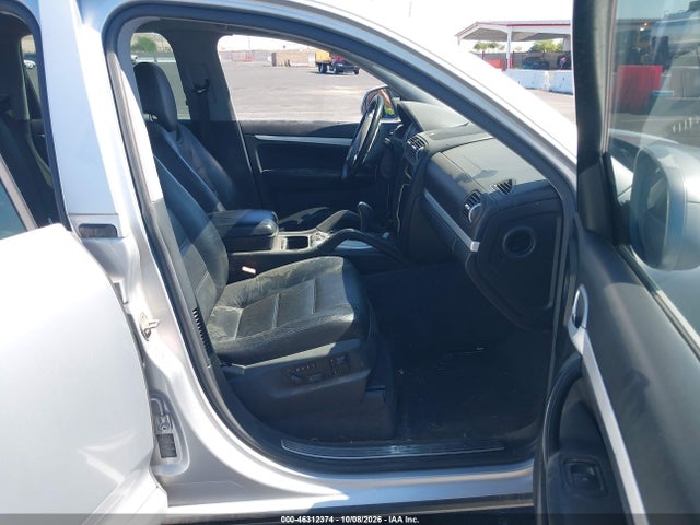2003 Porsche Cayenne Turbo მანქანა იყიდება აუქციონზე, vin: WP1AC29P83LA90376, აუქციონის ნომერი: 46312374