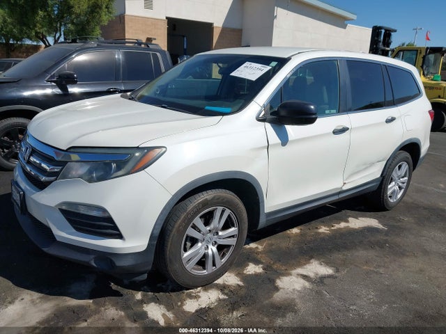 Honda PILOT LX 2018 5FNYF5H11JB019221 Image 2
