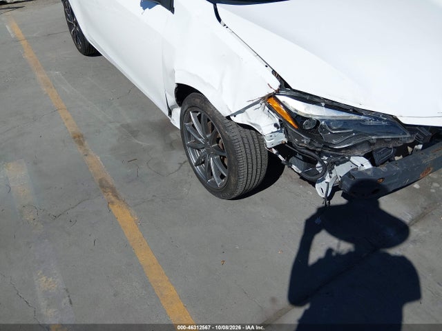 Toyota COROLLA SE 2019 5YFBURHE3KP863028 Image 6