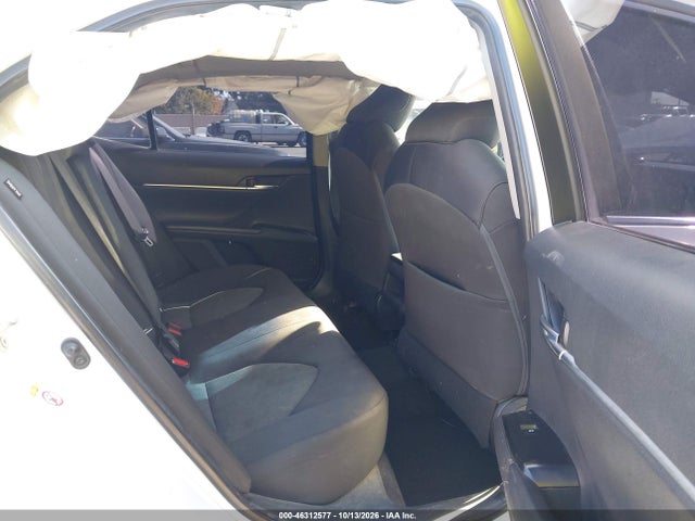 4T1B11HK1JU563839 Toyota CAMRY LE
