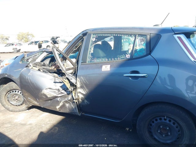 Nissan LEAF S 2016 1N4BZ0CP4GC313302 Image 16
