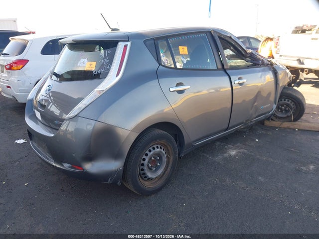 Nissan LEAF S 2016 1N4BZ0CP4GC313302 Image 4