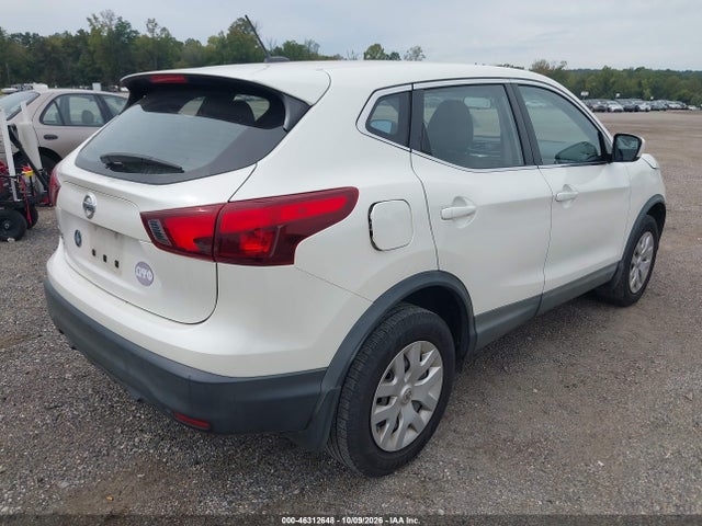 Продажа на аукционе авто 2017 Nissan Rogue Sport S, vin: JN1BJ1CPXHW004279, номер лота: 46312648