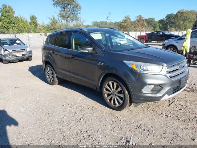 46312723 :رقم المزاد ، 1FMCU9J92HUD95608 vin ، 2017 Ford Escape Titanium مزاد بيع