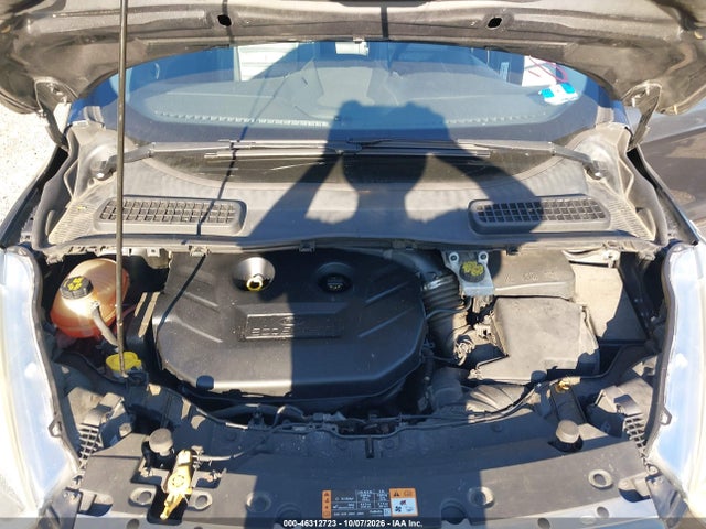 46312723 :رقم المزاد ، 1FMCU9J92HUD95608 vin ، 2017 Ford Escape Titanium مزاد بيع
