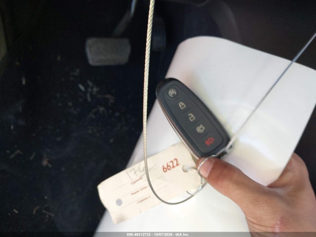 46312723 :رقم المزاد ، 1FMCU9J92HUD95608 vin ، 2017 Ford Escape Titanium مزاد بيع