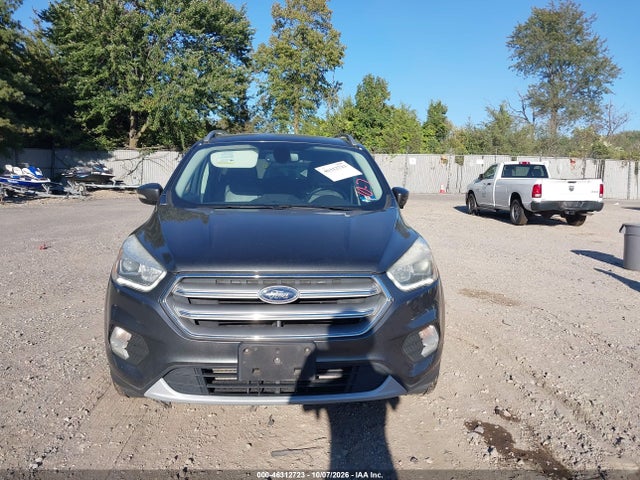 46312723 :رقم المزاد ، 1FMCU9J92HUD95608 vin ، 2017 Ford Escape Titanium مزاد بيع
