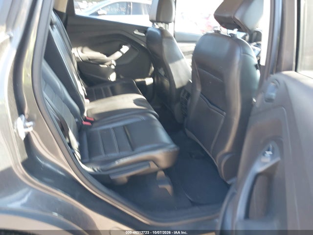 46312723 :رقم المزاد ، 1FMCU9J92HUD95608 vin ، 2017 Ford Escape Titanium مزاد بيع