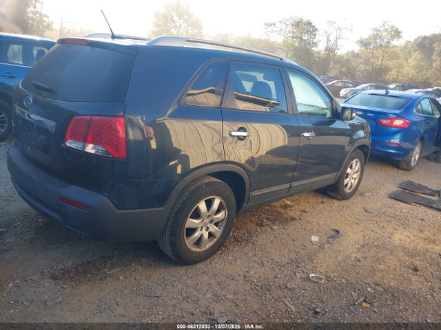 Продажа на аукционе авто 2013 Kia Sorento Lx, vin: 5XYKT3A63DG382495, номер лота: 46312803
