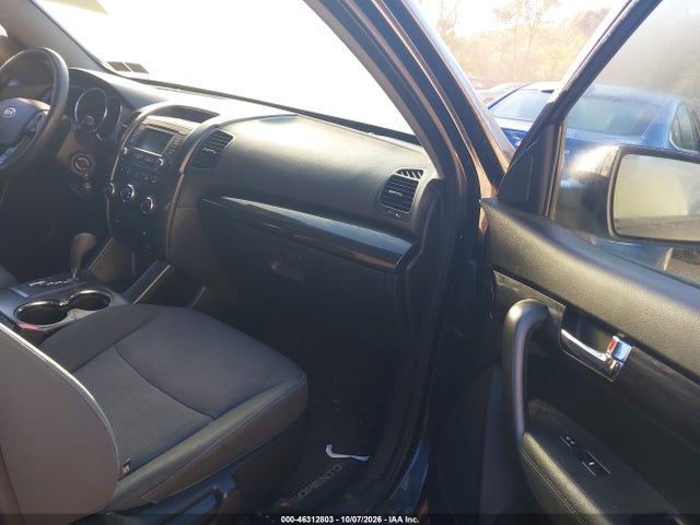 Продажа на аукционе авто 2013 Kia Sorento Lx, vin: 5XYKT3A63DG382495, номер лота: 46312803