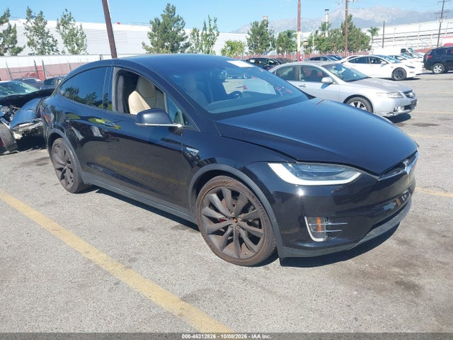 46312826 :رقم المزاد ، 5YJXCAE49GF001909 vin ، 2016 Tesla Model X 60d/p100d/p90d مزاد بيع