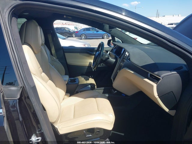 46312826 :رقم المزاد ، 5YJXCAE49GF001909 vin ، 2016 Tesla Model X 60d/p100d/p90d مزاد بيع