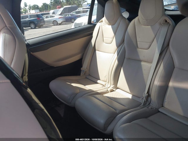 46312826 :رقم المزاد ، 5YJXCAE49GF001909 vin ، 2016 Tesla Model X 60d/p100d/p90d مزاد بيع