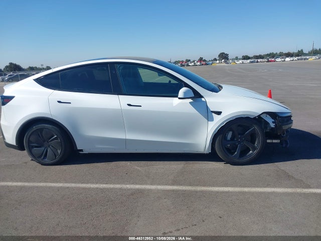 7SAYGDEE2TF545152 Tesla Model Y All-wheel Drive/long Range Launch Series/premium All-wheel Drive