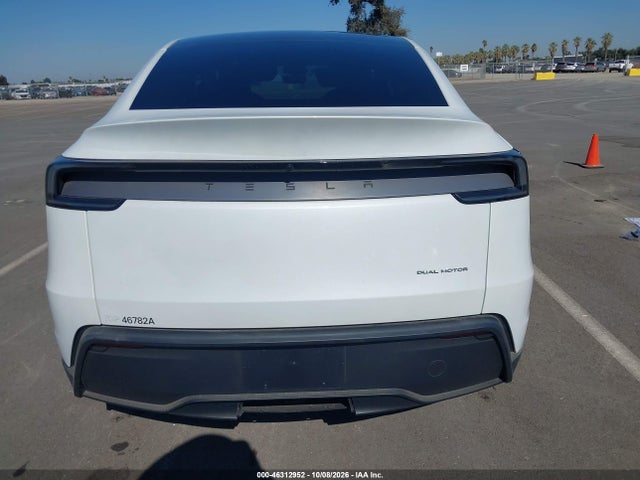7SAYGDEE2TF545152 Tesla Model Y All-wheel Drive/long Range Launch Series/premium All-wheel Drive