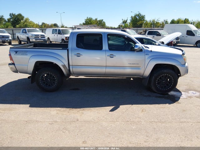 46312977 :رقم المزاد ، 5TFJU4GN8DX044164 vin ، 2013 Toyota Tacoma Prerunner V6 مزاد بيع
