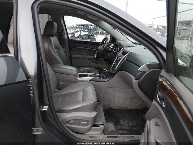 46313061 :رقم المزاد ، 3GYFNDEY6AS560031 vin ، 2010 Cadillac Srx Luxury Collection مزاد بيع