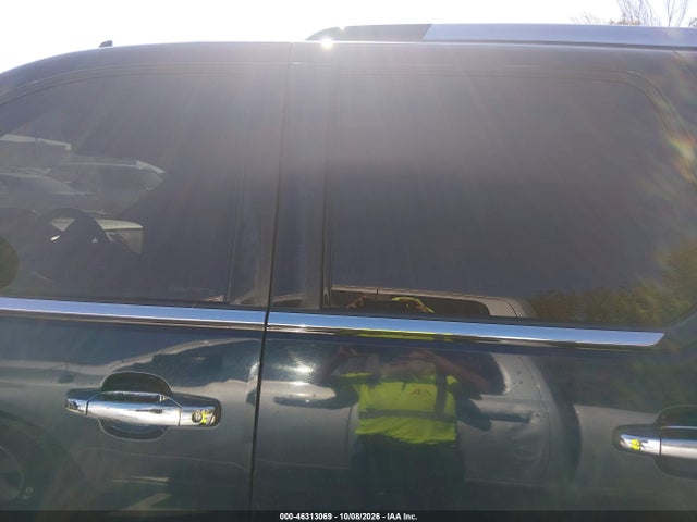 2008 Cadillac Escalade Standard მანქანა იყიდება აუქციონზე, vin: 1GYEC638X8R197049, აუქციონის ნომერი: 46313069