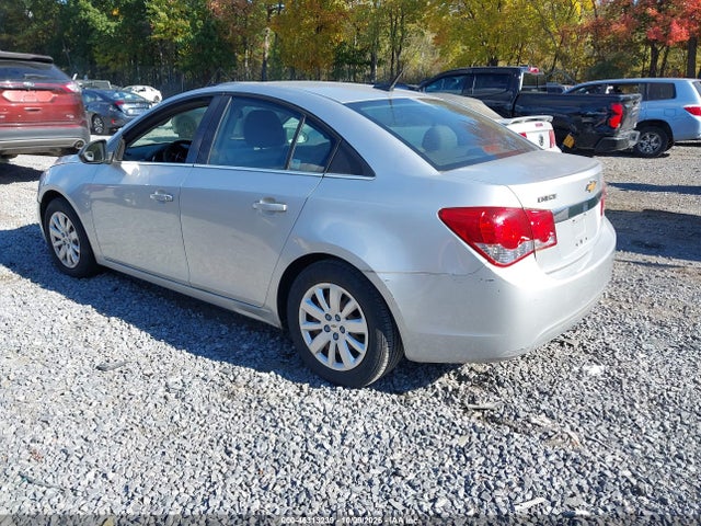 46313239 :رقم المزاد ، 1G1PD5SH2B7305022 vin ، 2011 Chevrolet Cruze Ls مزاد بيع