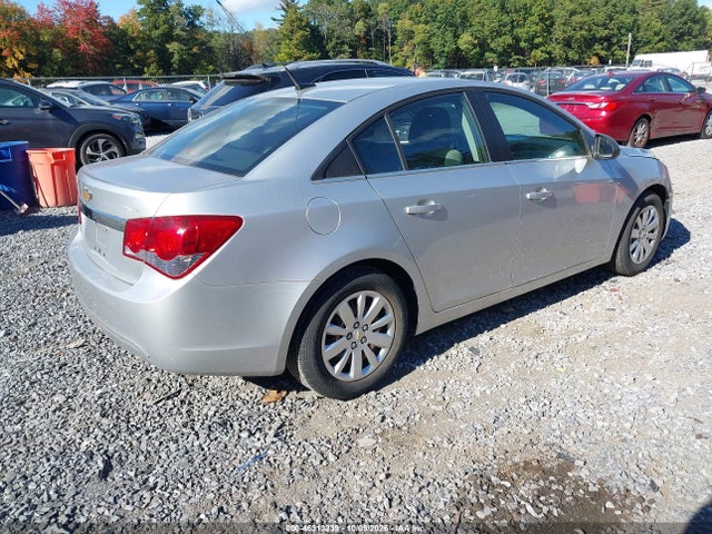 46313239 :رقم المزاد ، 1G1PD5SH2B7305022 vin ، 2011 Chevrolet Cruze Ls مزاد بيع
