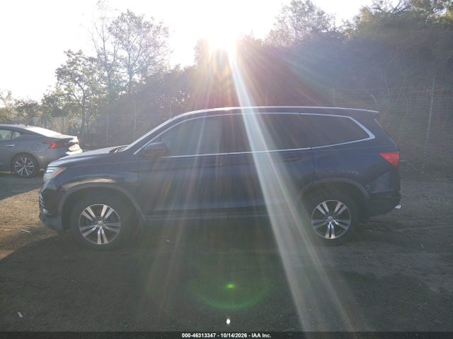 Продаж на аукціоні авто 2017 Honda Pilot Ex-l, vin: 5FNYF5H62HB010890, номер лоту: 46313347