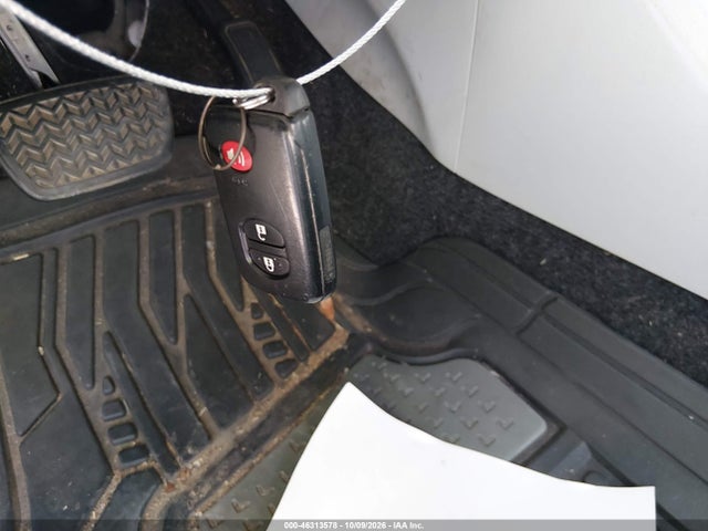 2013 Toyota Prius Two მანქანა იყიდება აუქციონზე, vin: JTDKN3DU8D5581328, აუქციონის ნომერი: 46313578