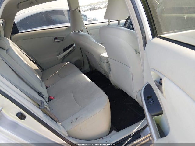 2013 Toyota Prius Two მანქანა იყიდება აუქციონზე, vin: JTDKN3DU8D5581328, აუქციონის ნომერი: 46313578