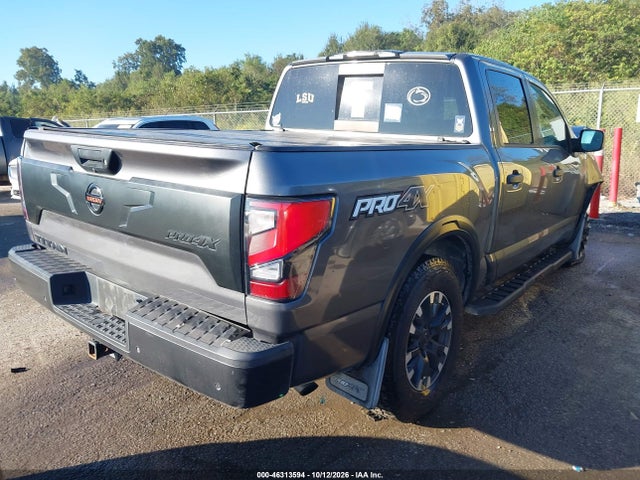 46313594 :رقم المزاد ، 1N6AA1ED8MN517474 vin ، 2021 Nissan Titan Pro-4x 4x4 مزاد بيع