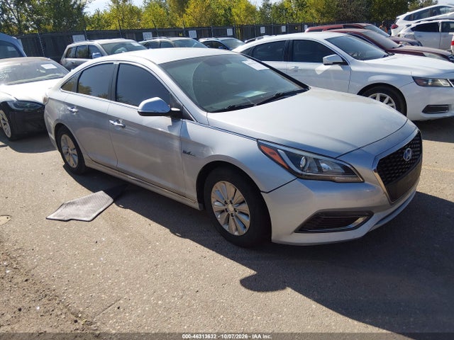Aukcja sprzedaży 2017 Hyundai Sonata Hybrid Se, vin: KMHE24L38HA063040, numer aukcji: 46313632