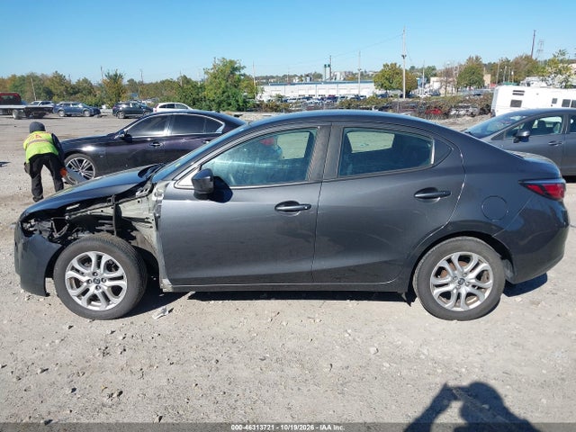 Aukcja sprzedaży 2017 Toyota Yaris Ia, vin: 3MYDLBYV5HY195276, numer aukcji: 46313721