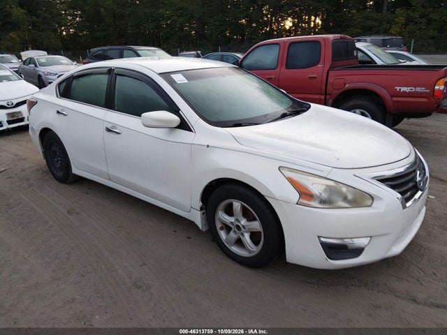 Auction sale of the 2014 Nissan Altima 2.5 S, vin: 1N4AL3AP3EC203890, lot number: 46313759