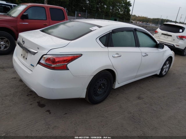 Продаж на аукціоні авто 2014 Nissan Altima 2.5 S, vin: 1N4AL3AP3EC203890, номер лоту: 46313759