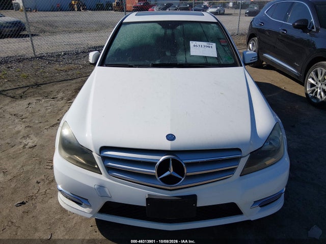 Продаж на аукціоні авто 2013 Mercedes-benz C 250 Sport, vin: WDDGF4HB4DR299915, номер лоту: 46313901