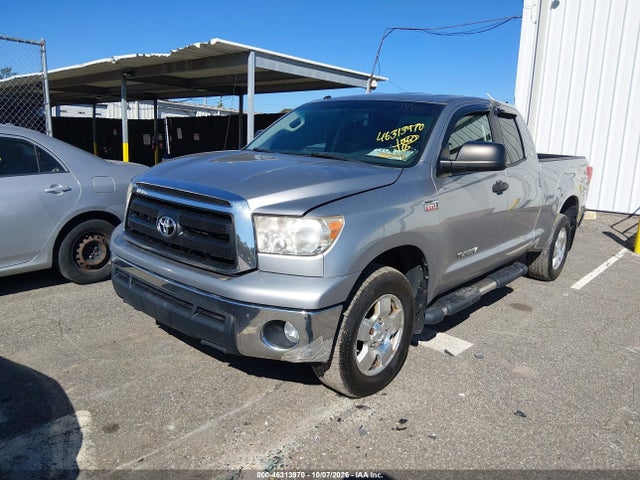 46313970 :رقم المزاد ، 5TFUY5F16AX135323 vin ، 2010 Toyota Tundra Grade 5.7l V8 مزاد بيع