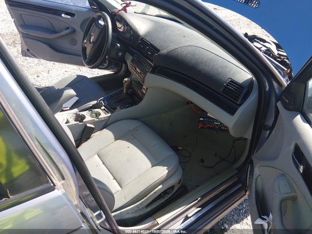 46314031 :رقم المزاد ، WBAEW53422PG16034 vin ، 2002 Bmw 330xi مزاد بيع