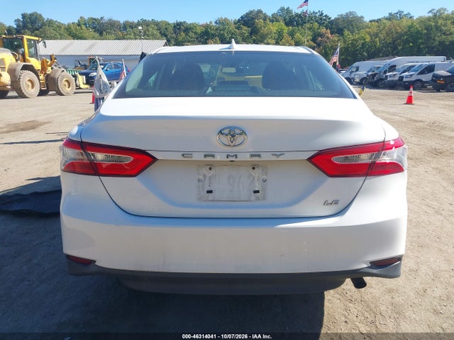 46314041 :رقم المزاد ، 4T1B11HK7KU759415 vin ، 2019 Toyota Camry Le مزاد بيع